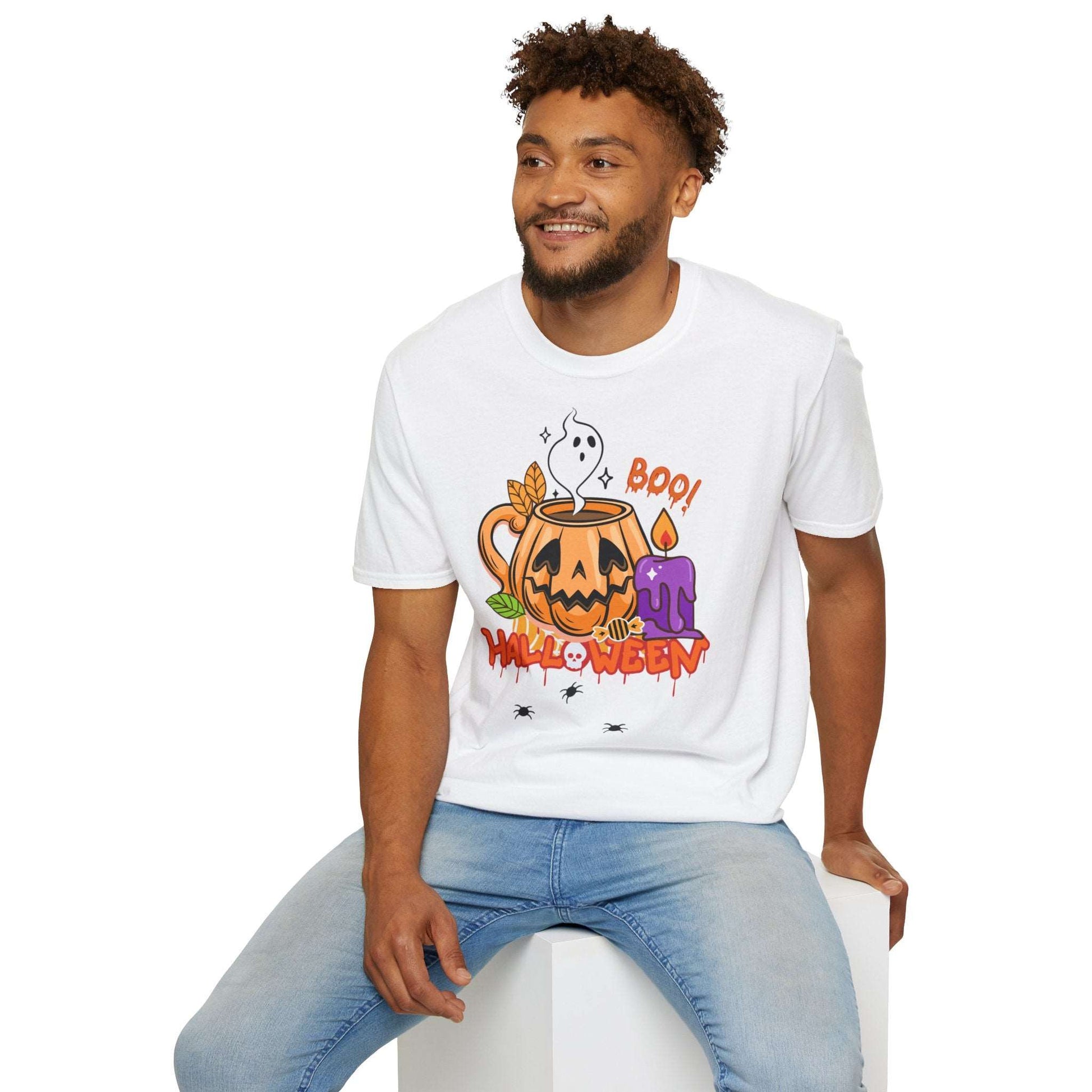 T-Shirt Unisex Softstyle per Halloween: Festeggia con Stile!